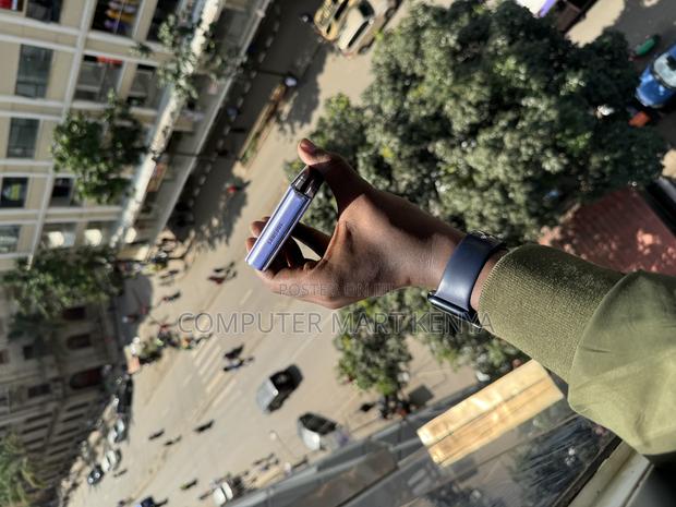 Samsung Galaxy Z Flip4 512 GB Purple - thumbnail 8