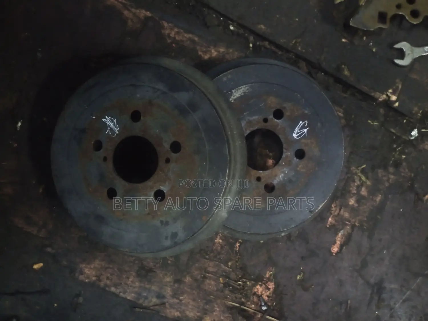 Toyota Premio 260 Drums