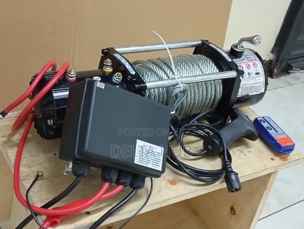 Durable Commercial Electric Winch. - main view
