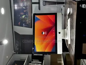 Desktop Computer Apple iMac 8GB Intel Core I5 SSD 1T