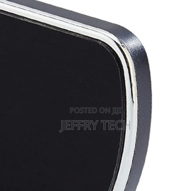 Car Mobile Phone Bracket Magnetic Universal Center Console - thumbnail 3