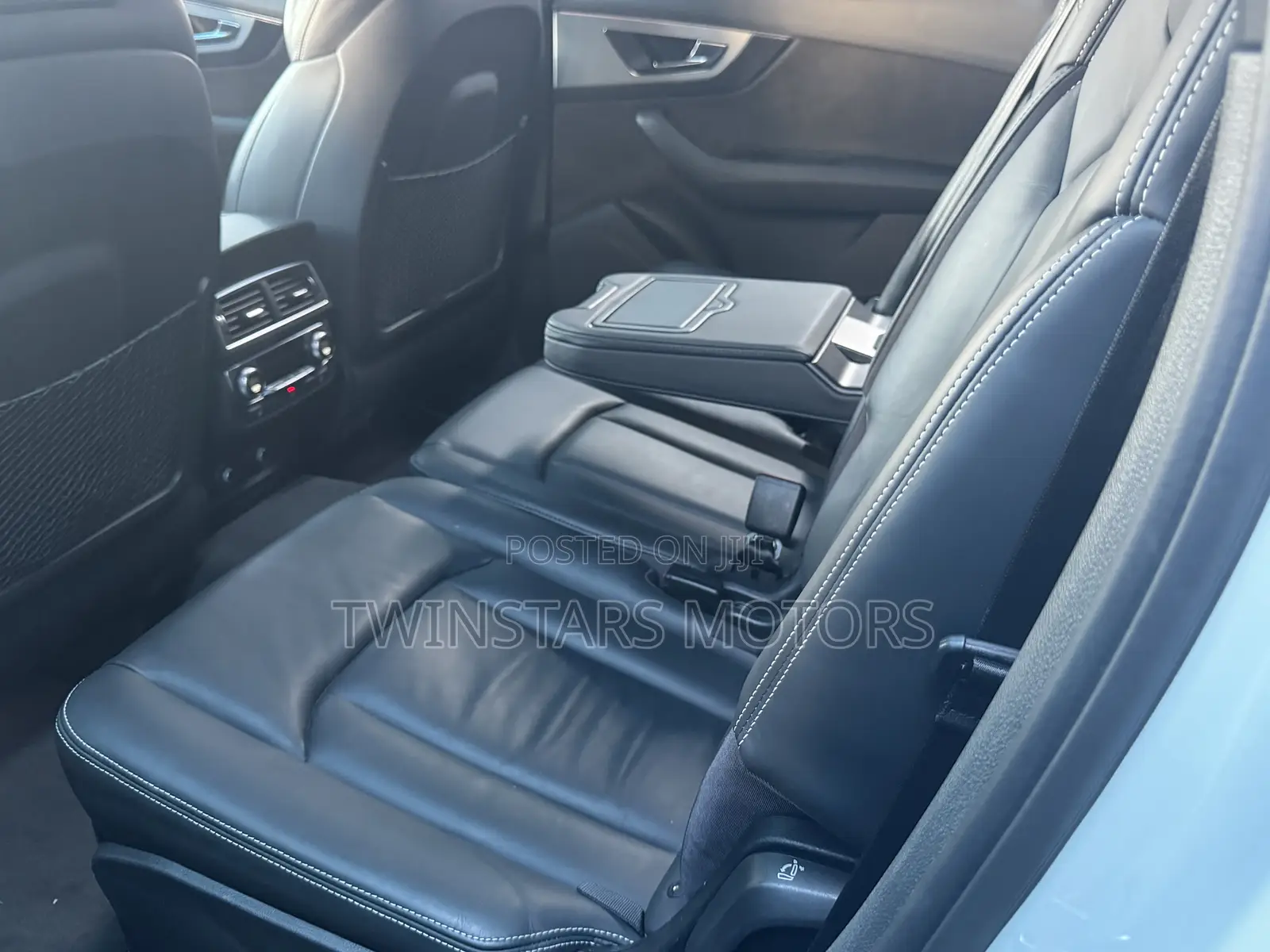 Audi Q7 3.0T Premium AWD quattro 2017 White