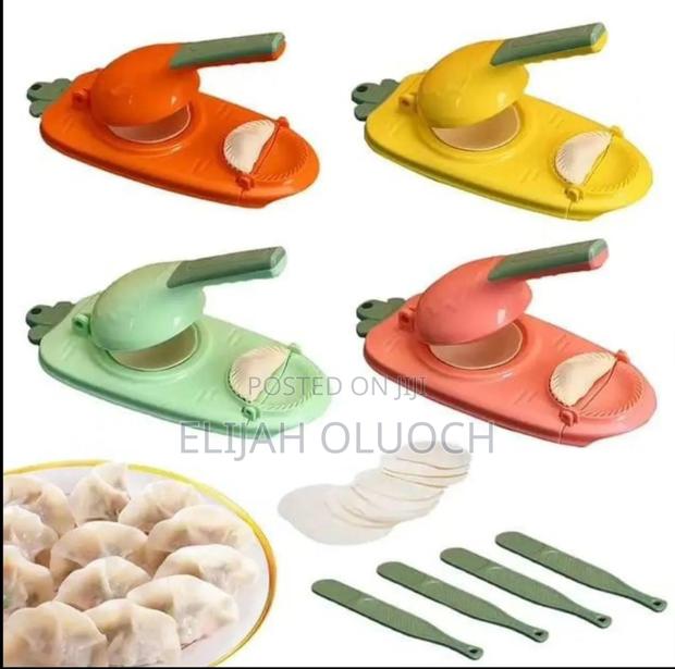 Manual 2in1 Dumpling Press and Samosa Meat Pie Press - main view