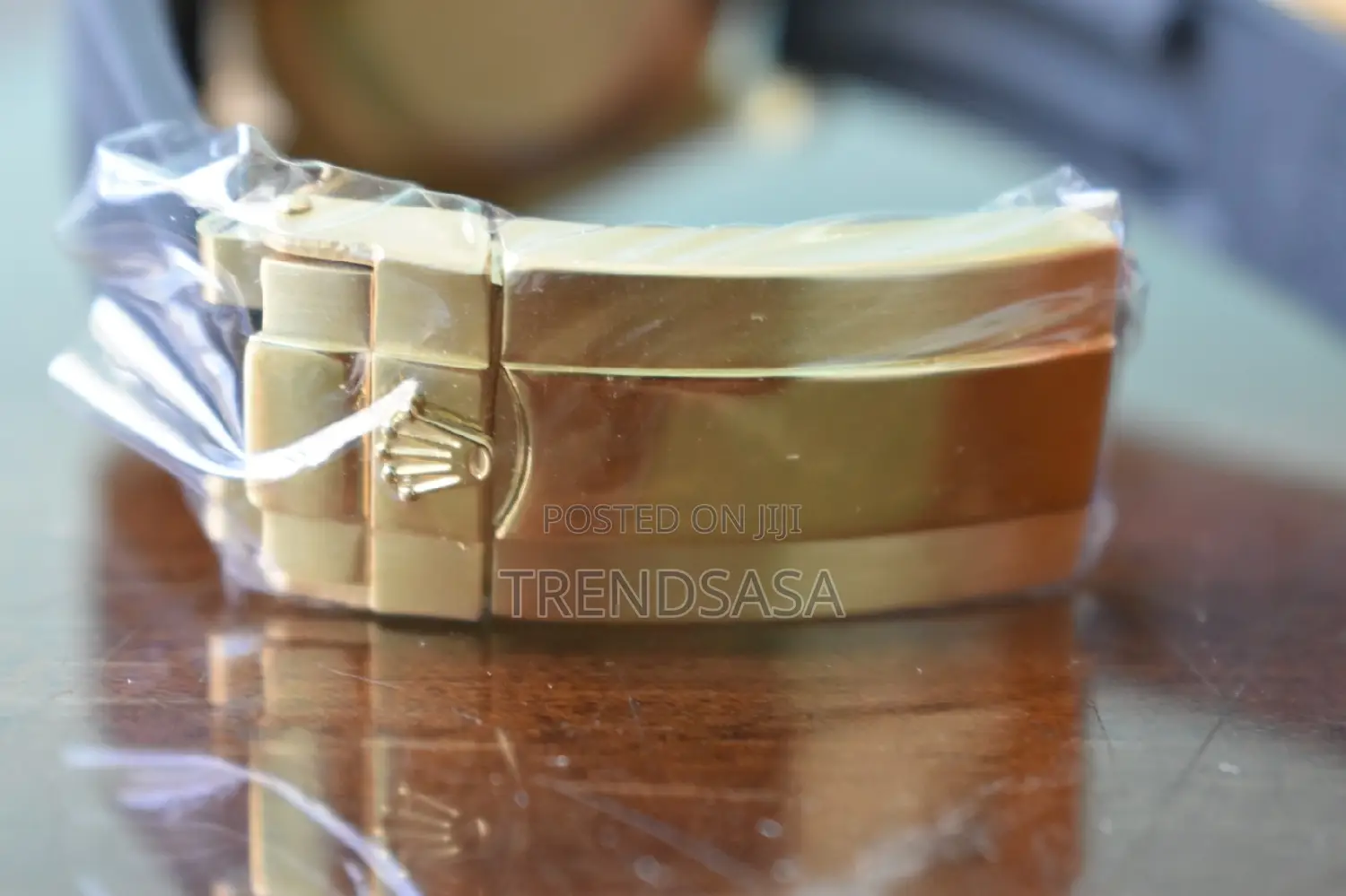 Rolex Yacht Master Rose Gold and Yellow Gold Rubber Straps