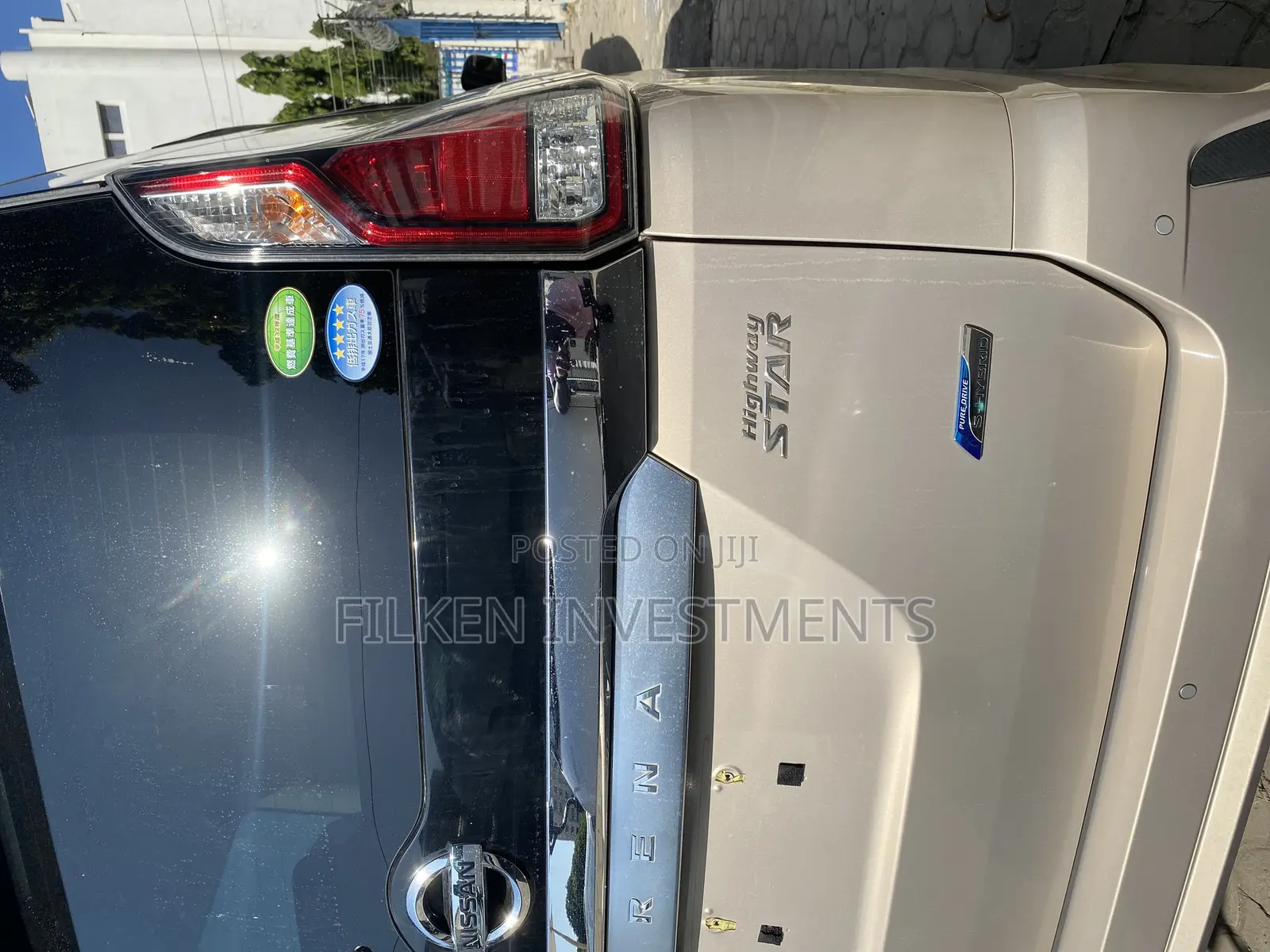 Nissan Serena 2018 Beige