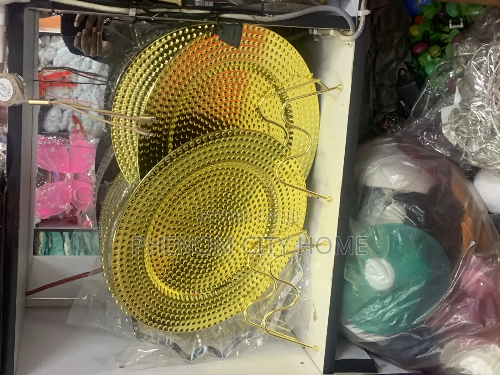 Decorative/Charger Plates Available