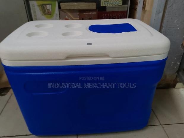 61ltrs Cooler Box - main view