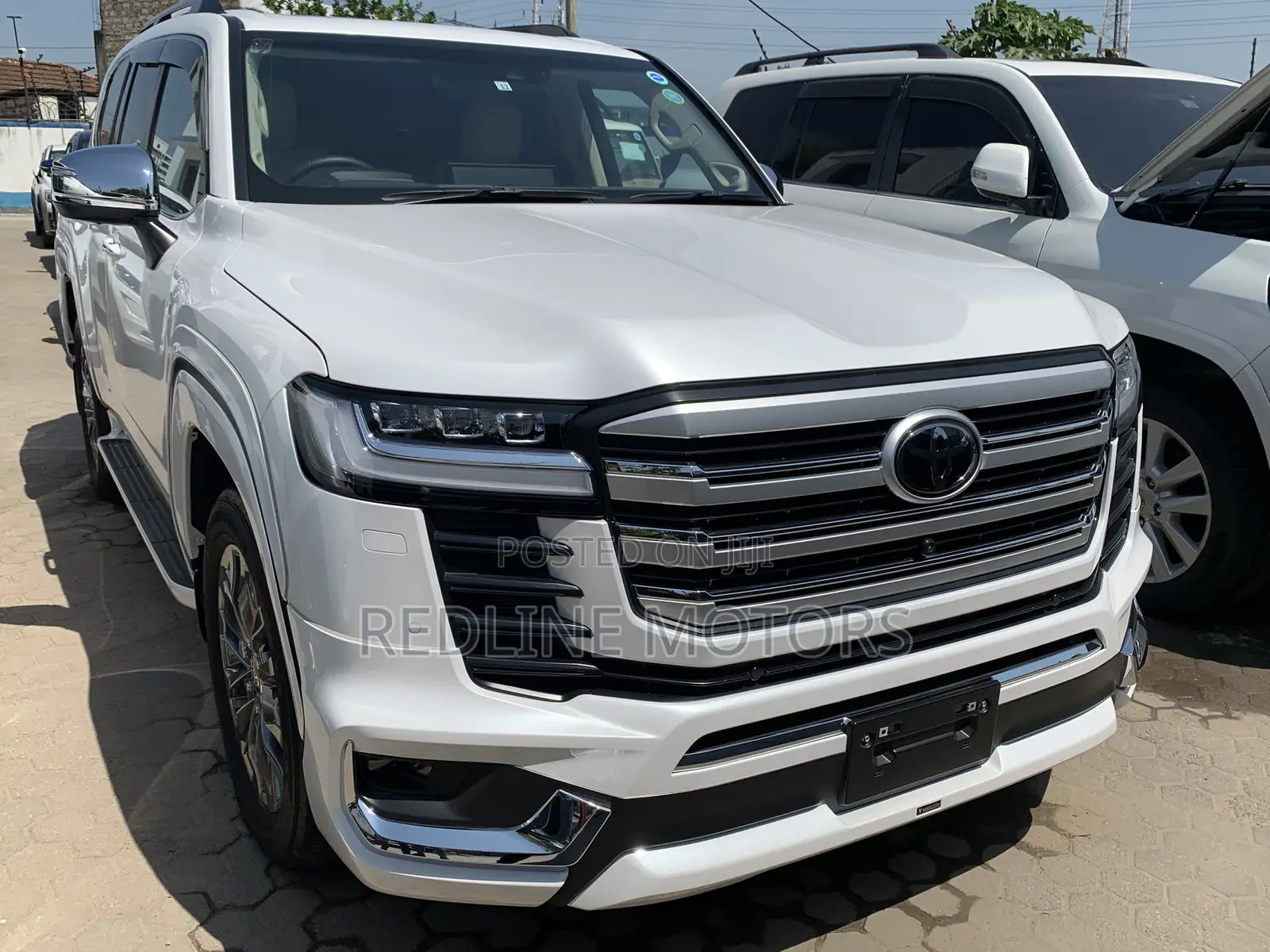 Toyota Land Cruiser 3.5 Petrol 4WD 2022 White