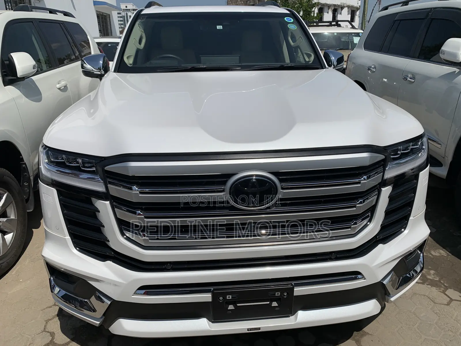 Toyota Land Cruiser 3.5 Petrol 4WD 2022 White