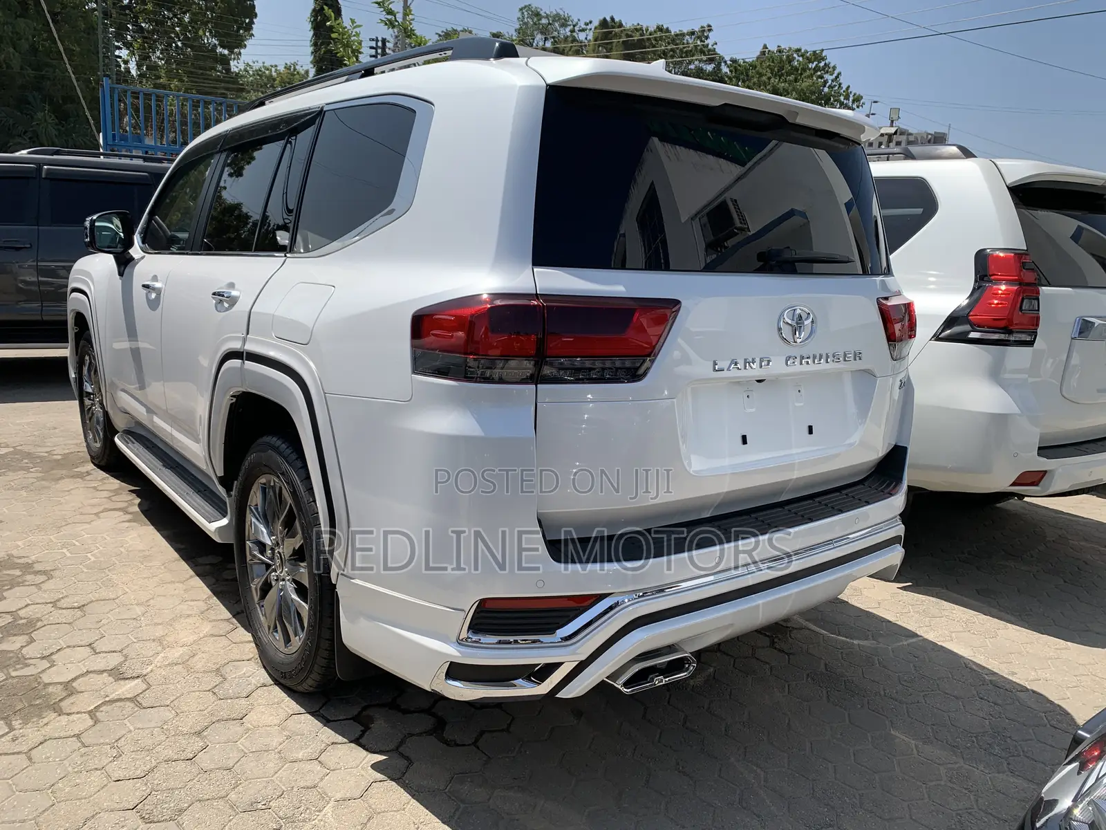 Toyota Land Cruiser 3.5 Petrol 4WD 2022 White