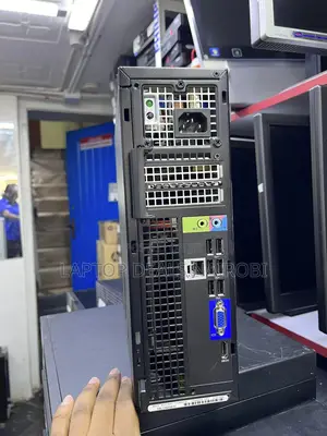 Desktop Computer Dell OptiPlex 390 4GB Intel Core I5 HDD 500GB