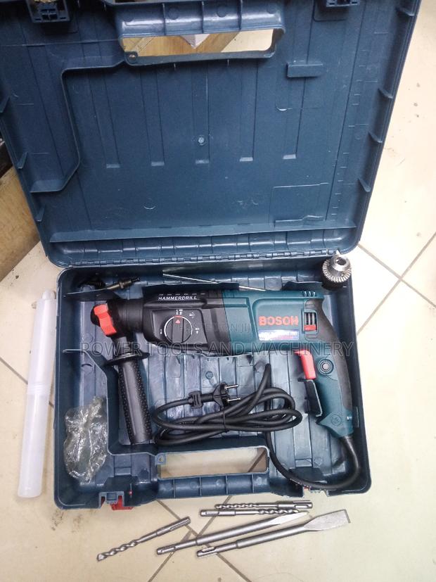 Powerful Bosch Rotary Hammer Drill - thumbnail 2