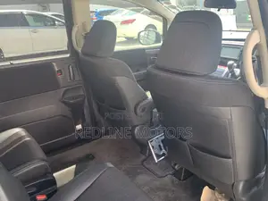 Honda Odyssey 2.4 Absolute 2WD 2017 Gray