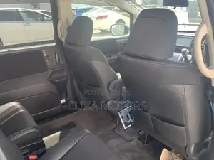 Honda Odyssey 2.4 Absolute 2WD 2017 Gray