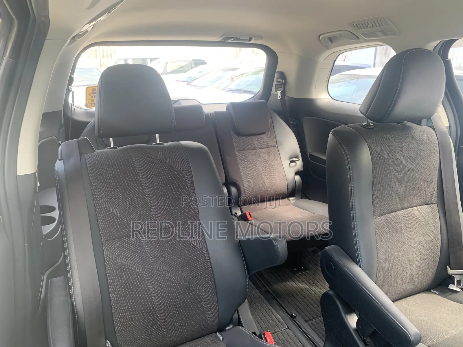 Toyota Estima 2016 White