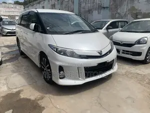 Toyota Estima 2016 White