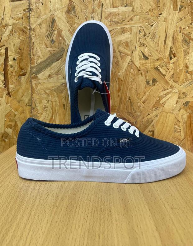 Quality Coudry Vans