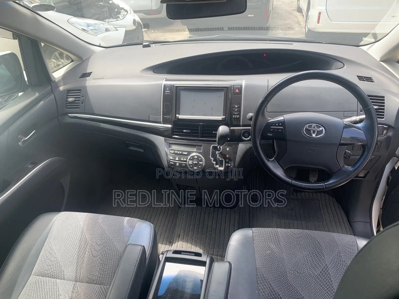 Toyota Estima 2016 White