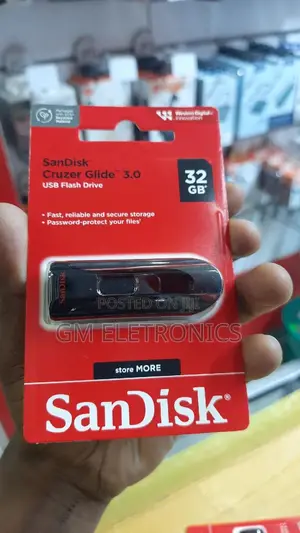 New 32gb Sandisk Gruzer Glide 3.0 Flash Drive.