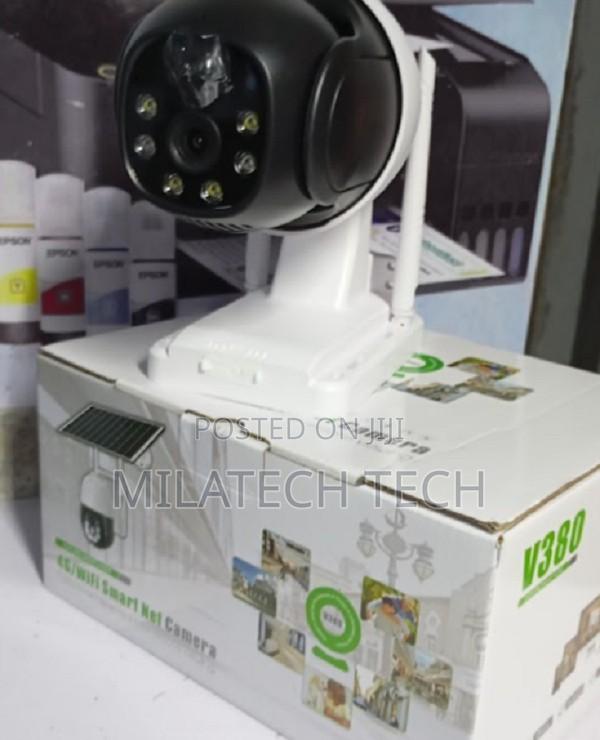 Outdoor Solar PTZ 4G PTZ 4G Solar Powered Camera V38