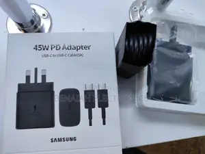 45 W PD Adapter Usb-C .Travel Adapter