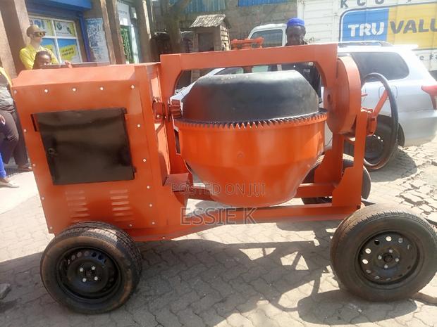 Cast Iron Indian Concrete Mixer - main view