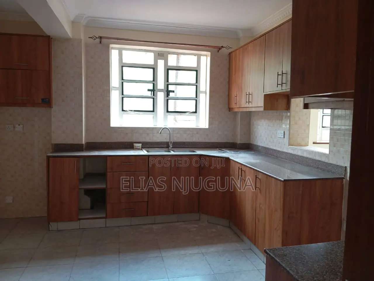 5bdrm Maisonette in Membley for rent