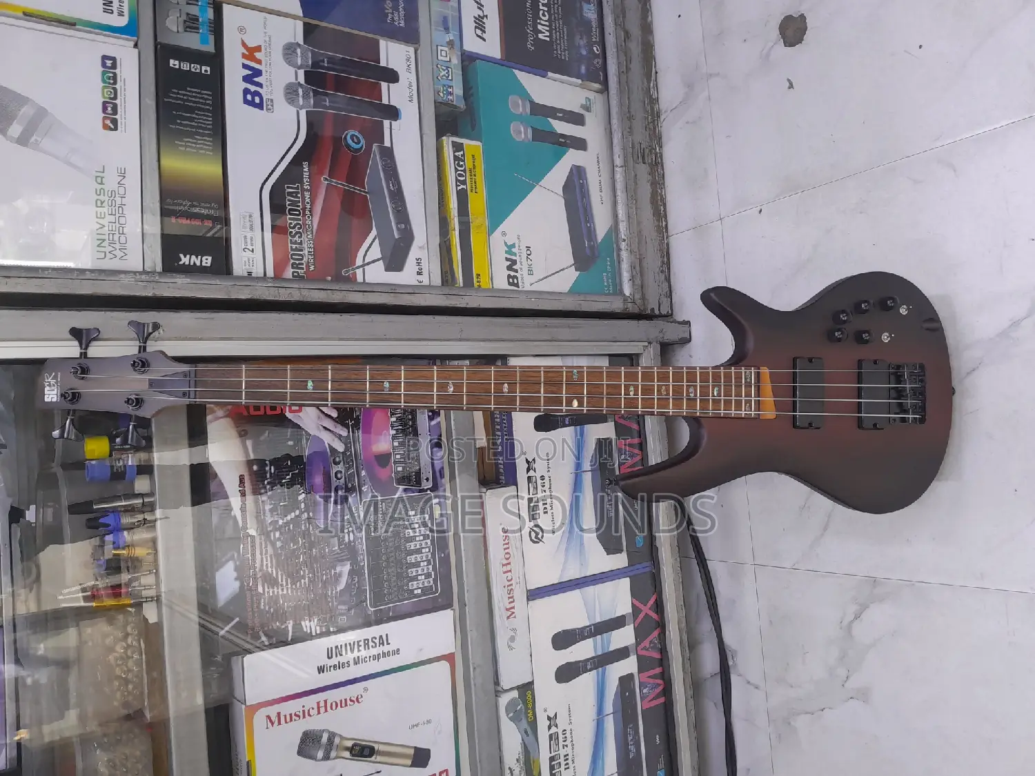 Active Bass Guitar 4strings 24 Frets
