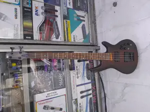Active Bass Guitar 4strings 24 Frets
