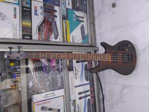 Original Ibanez 4 String Active Guitar With 23 Frets - thumbnail 2