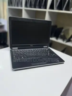 Laptop Dell Latitude E7240 8GB Intel Core I5 SSD 256GB