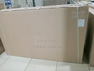 Samsung 75" Smart Crystal Uhd Du8100