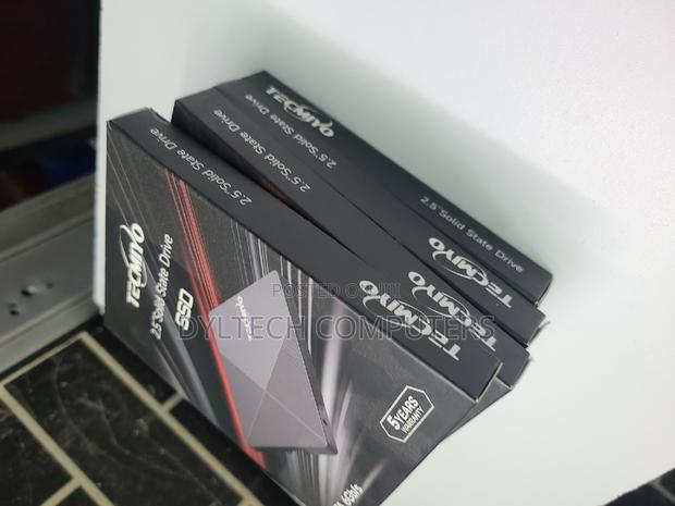 256gb SSD 2.5 Inches - main view