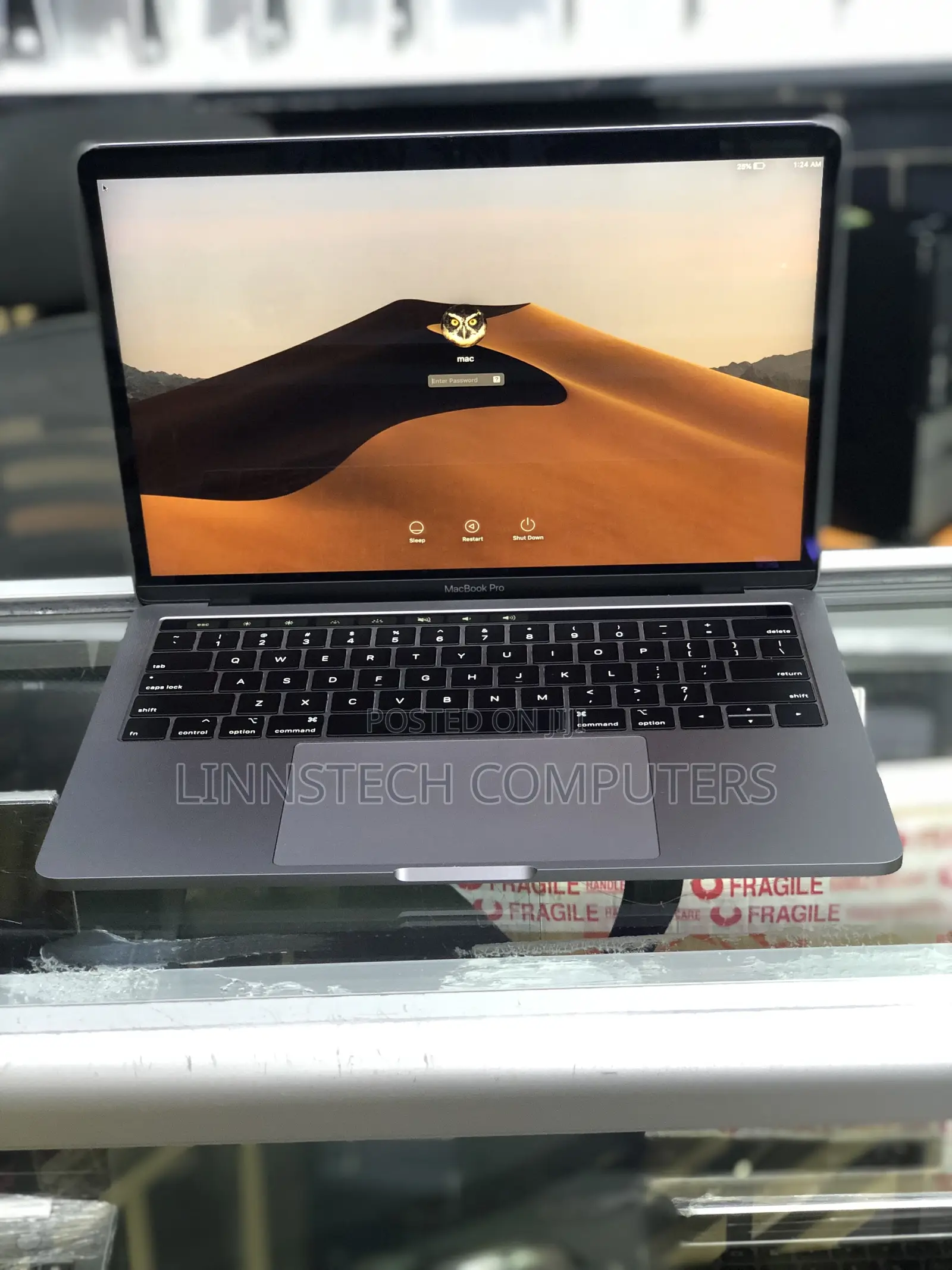 Laptop Apple MacBook Pro 2019 16GB Intel Core I7 SSD 256GB