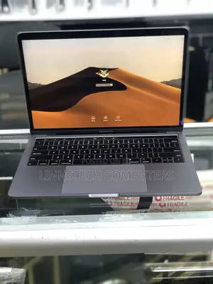 Laptop Apple MacBook Pro 2019 16GB Intel Core I7 SSD 256GB
