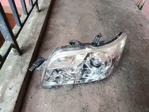 Toyota Rumion Zenon Clear
