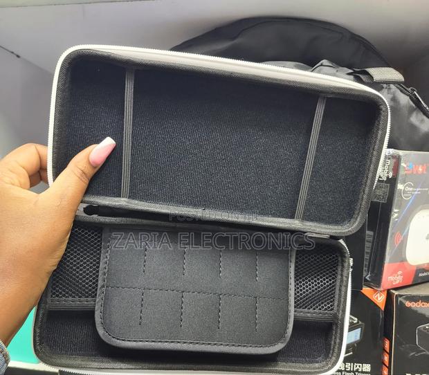 Nintedo Switch Oled Bag/ Casing - thumbnail 2