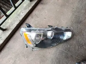 Lancer Revolution Headlight Non Zenon 2012