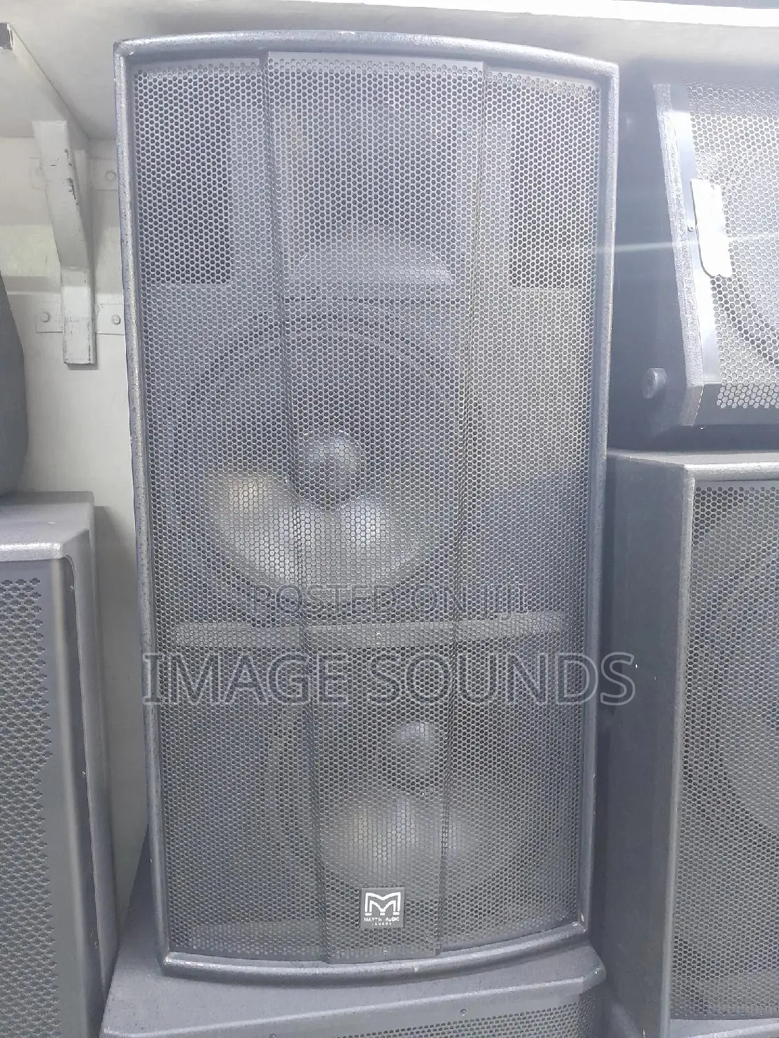 Loud Speaker Martin Audio ( London) Fullrange Speaker