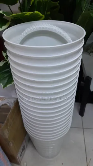 Plastic Vases White Hard Plastic