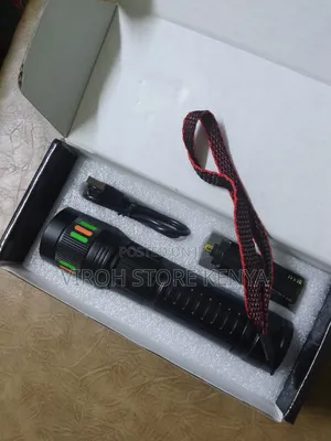 Zooming Flashlight Torch Protable Bright 100 Watts 2000L