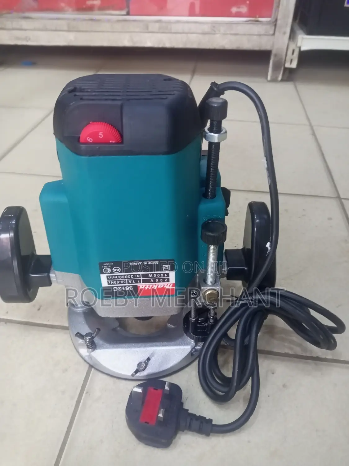 Smart Makita Wood Router