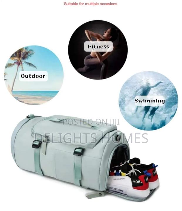 Waterproof Multipurpose Bag - thumbnail 4