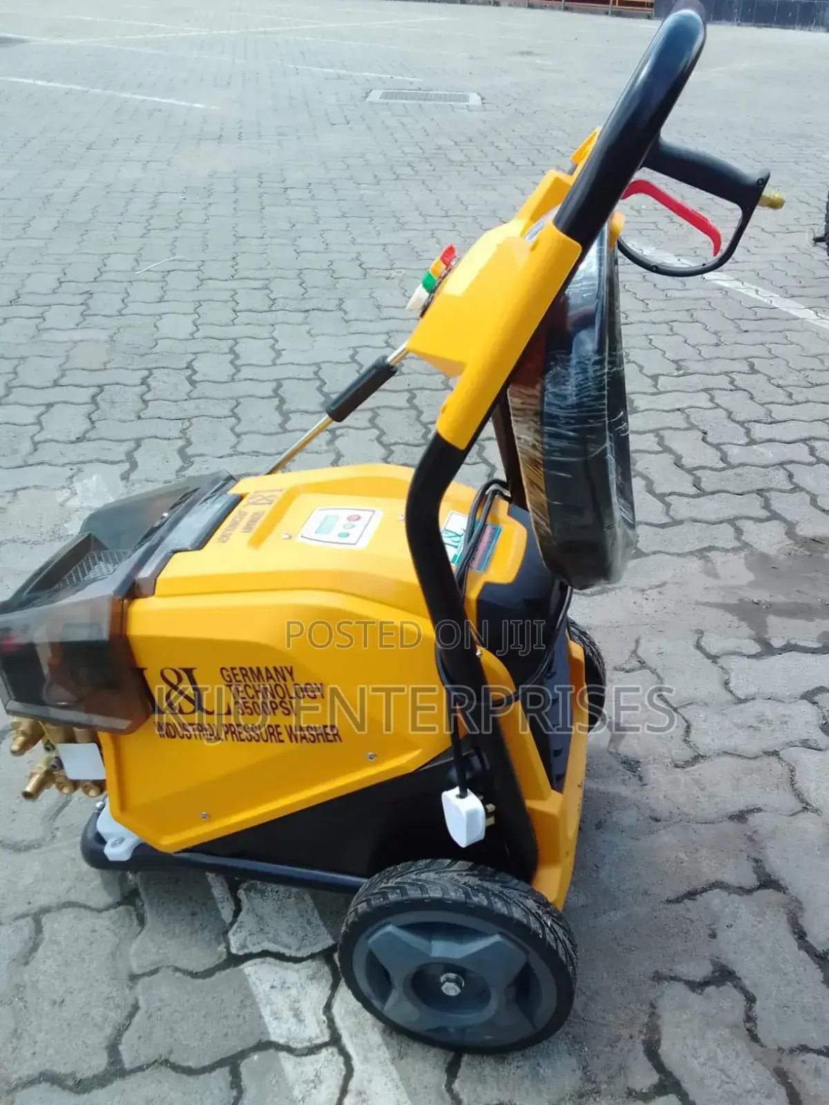 Highpressure Washer Carwash