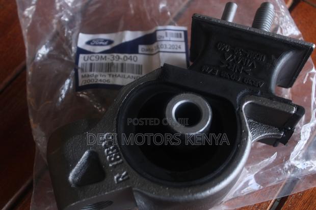 Ford Ranger T6 Engine Mounting - thumbnail 2