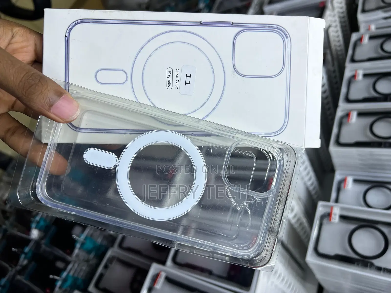 Clear Case With Magsafe for iPhone 11 Derdggvb