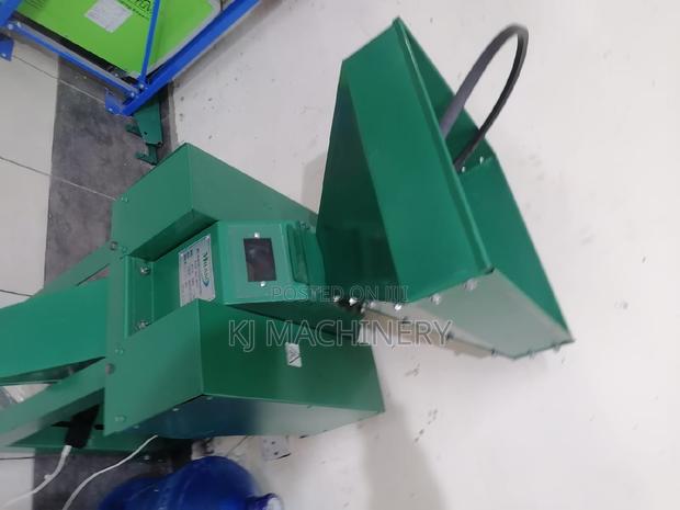 Maize Crusher for Roller Complete With Motor and Starter - thumbnail 3