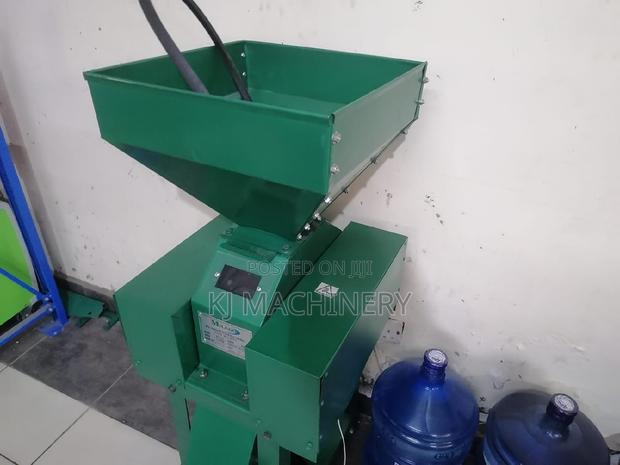 Maize Crusher for Roller Complete With Motor and Starter - thumbnail 4