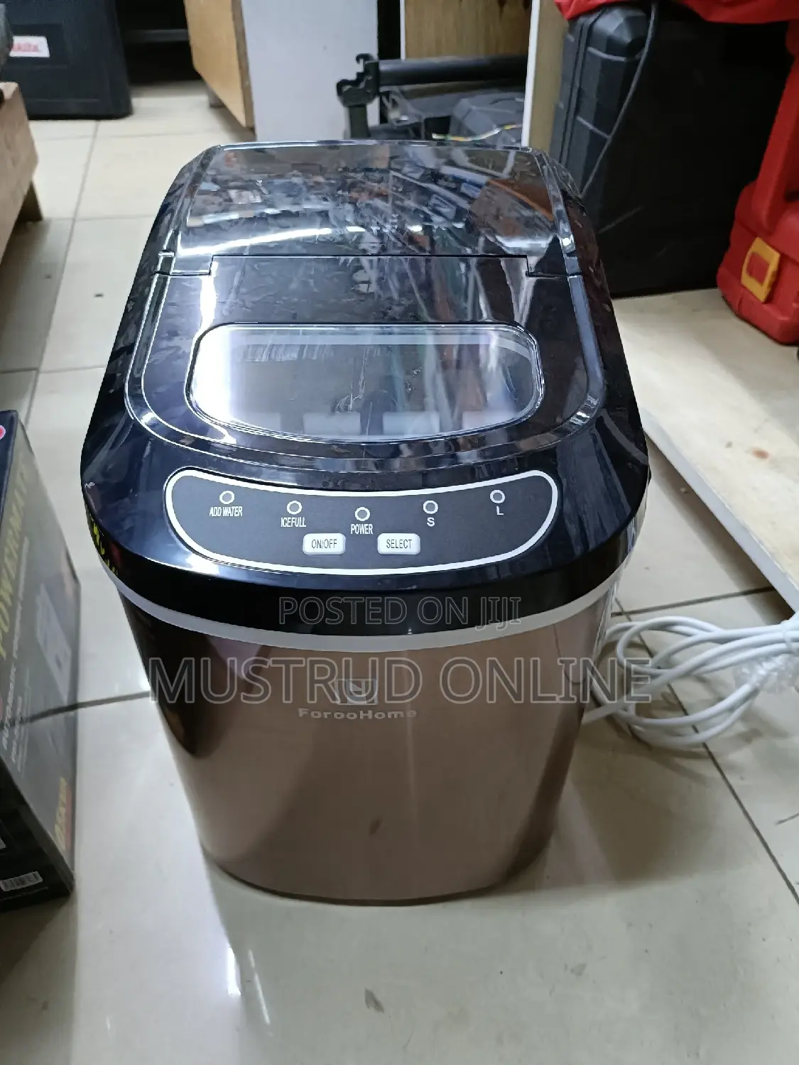 Commercial Cubes Maker Aw
