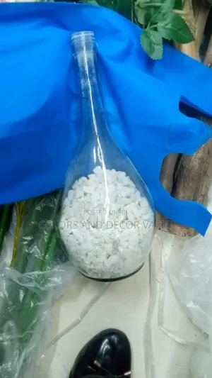 Glass Vase With Pebble Stones